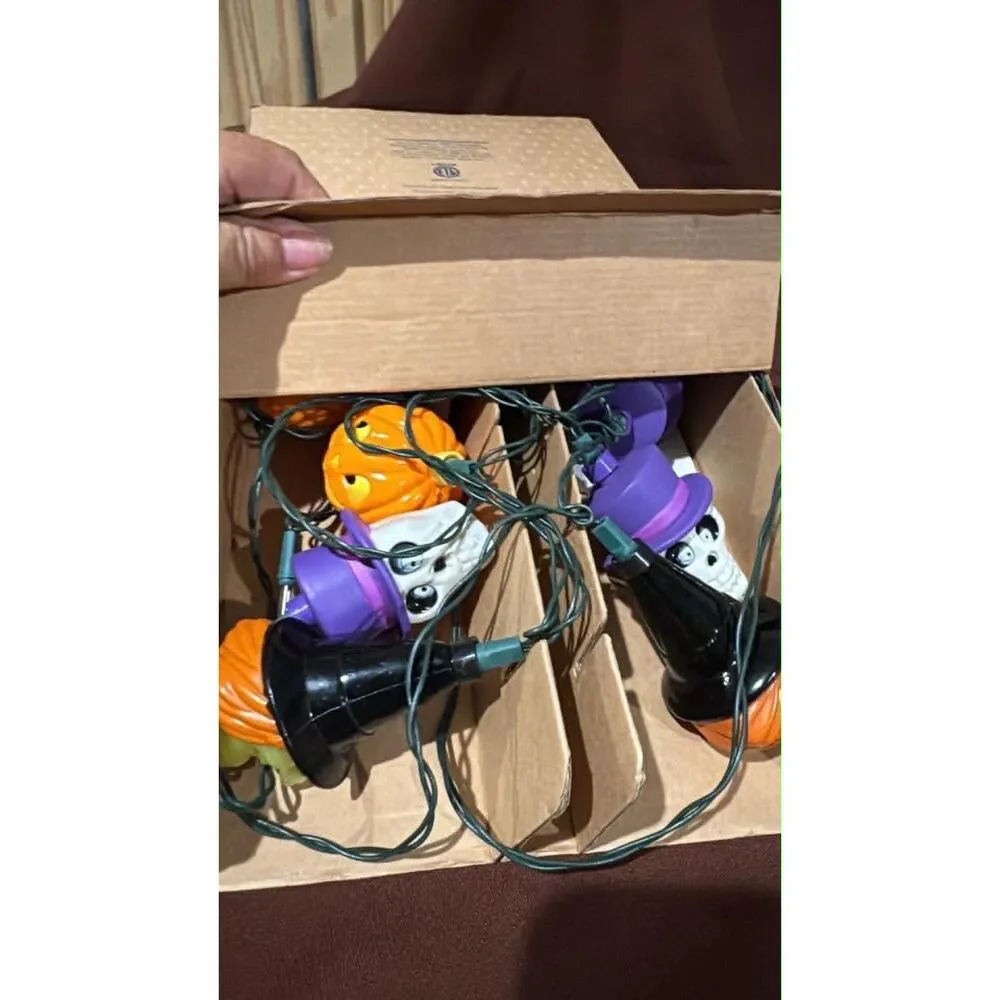 Avon Glowing Ghouls Halloween Lights Witch Pumpkin Skeleton